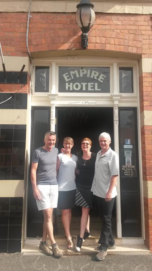 The Empire Hotel Deloraine Exterior foto